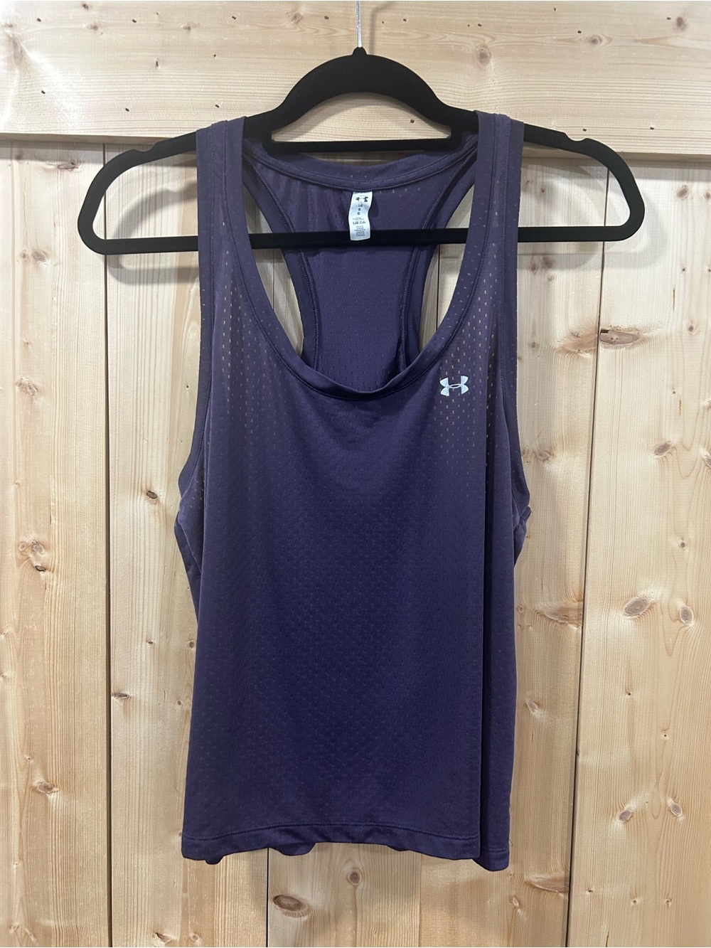 Under Armour Heat Gear Purple Racerback Perforated Workout Tank, Large